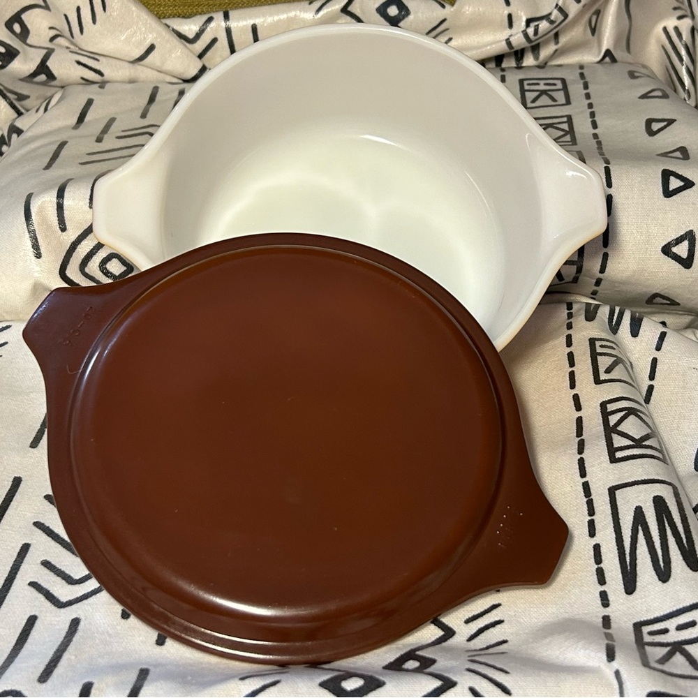 VINTAGE Pyrex!! - Picture 4 of 5